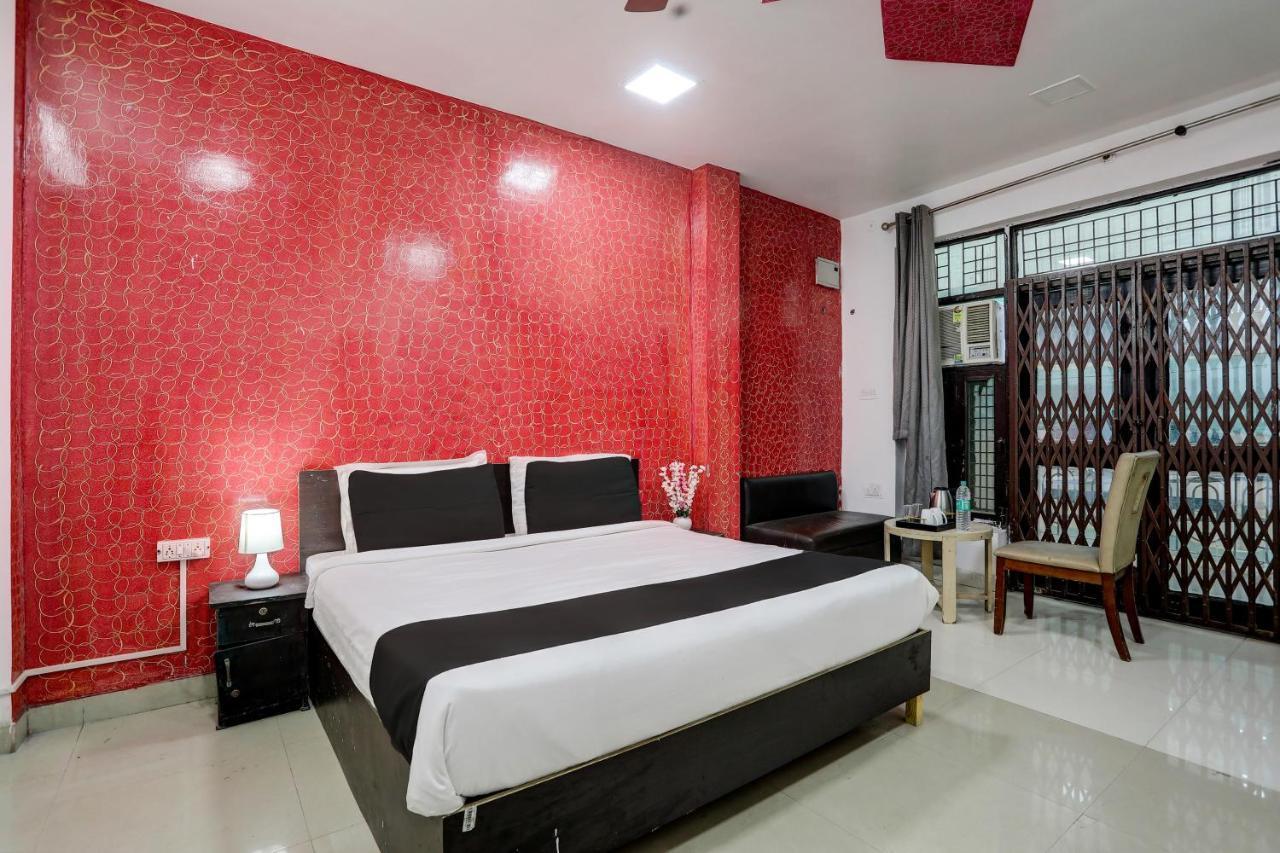 Hotel O Thirty Inns Noida Ngoại thất bức ảnh